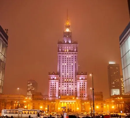 Art Dreams Chmielna 14 *